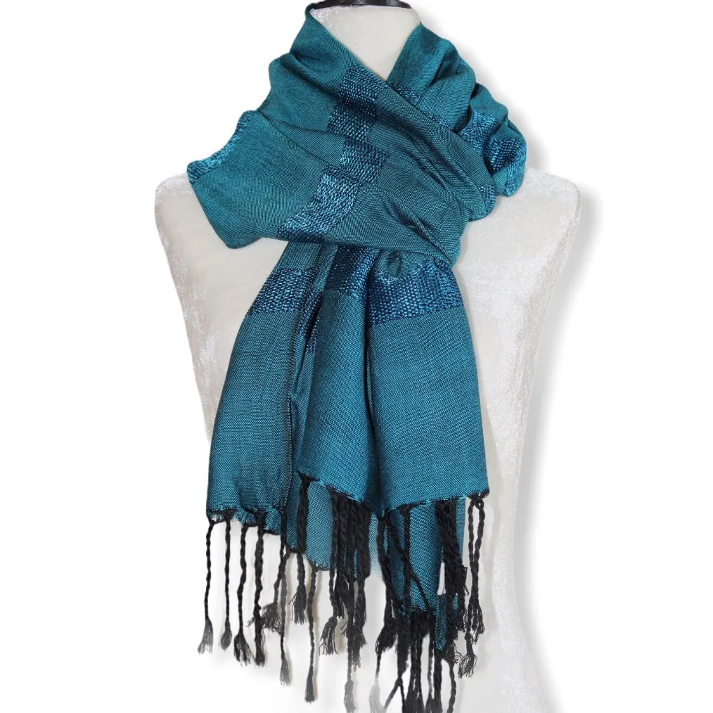 Helyat Handwoven Scarf